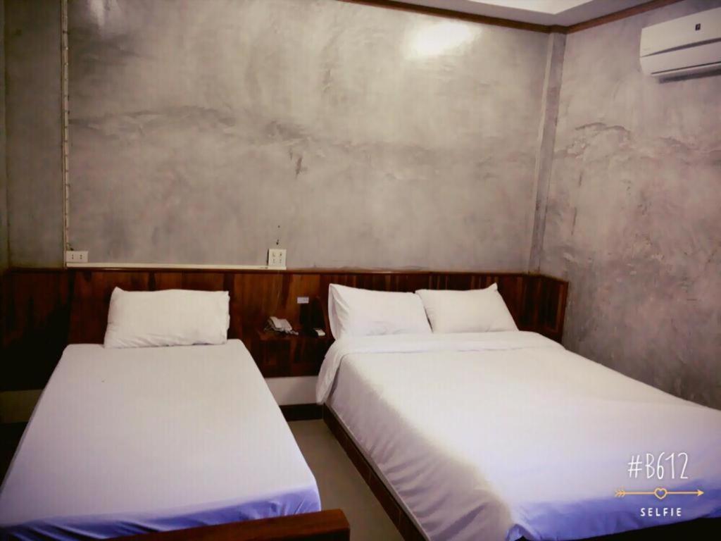 First Garden Home Resort Sisaket ภายนอก รูปภาพ